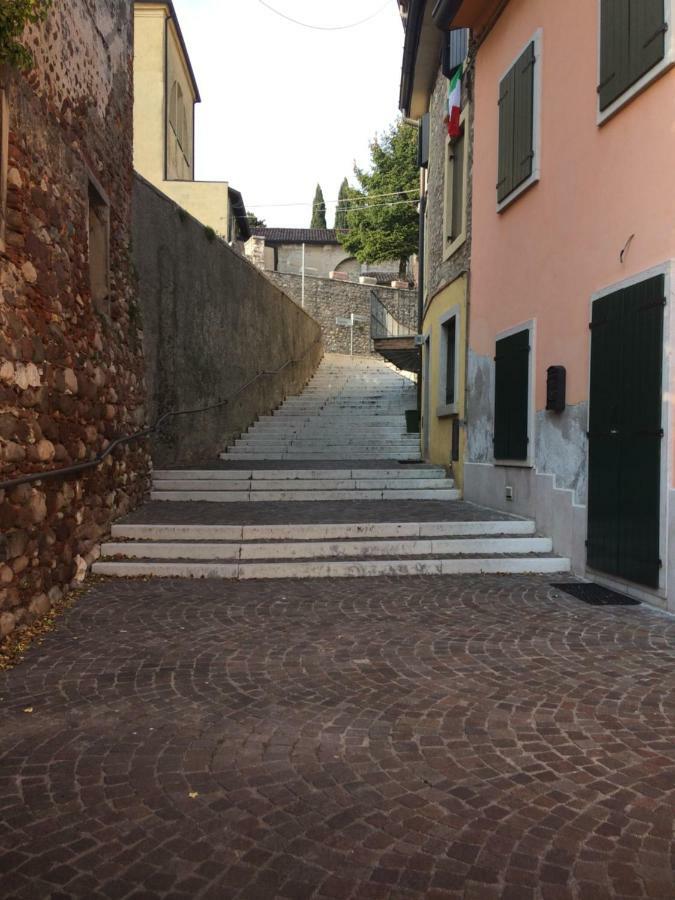 Locazione Turistica Lea Daire Castelnuovo del Garda Dış mekan fotoğraf